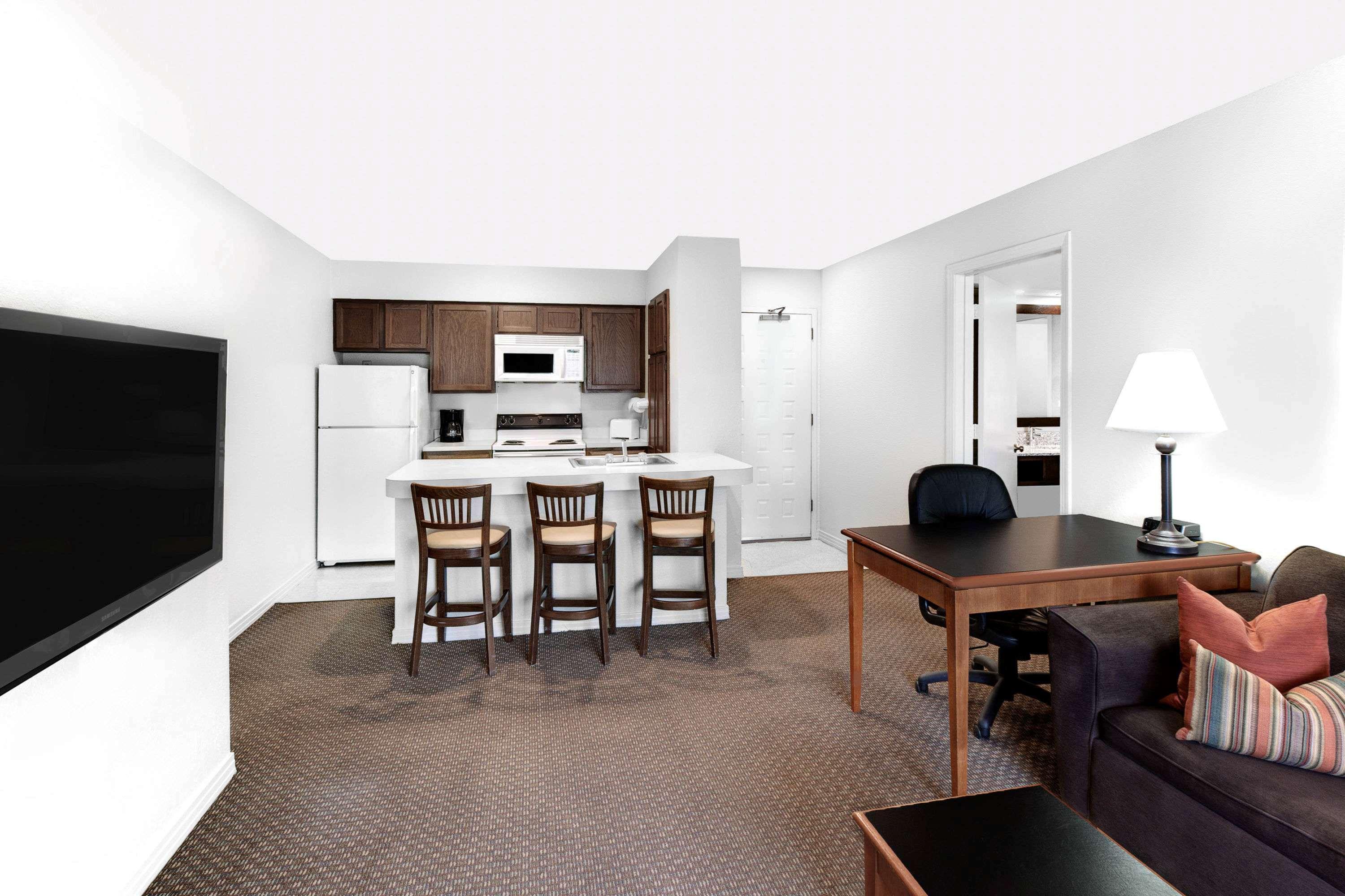 Value Suites Extended Stay - Arlington Dış mekan fotoğraf